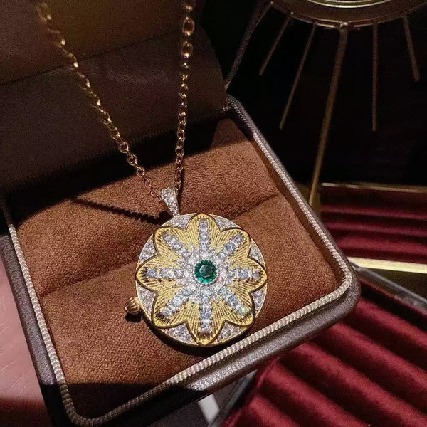 necklace