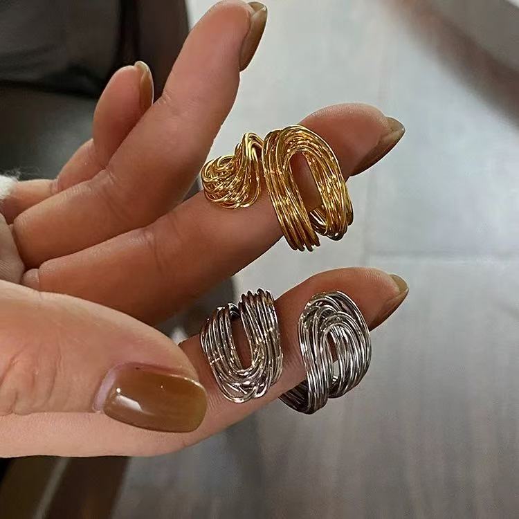 Elegant Multi-Layer Hollow Wrap Bangle & Handcrafted K-Gold Plated Adjustable Ring – Sophisticated 2025 Light Luxury Minimalist Jewelry Set