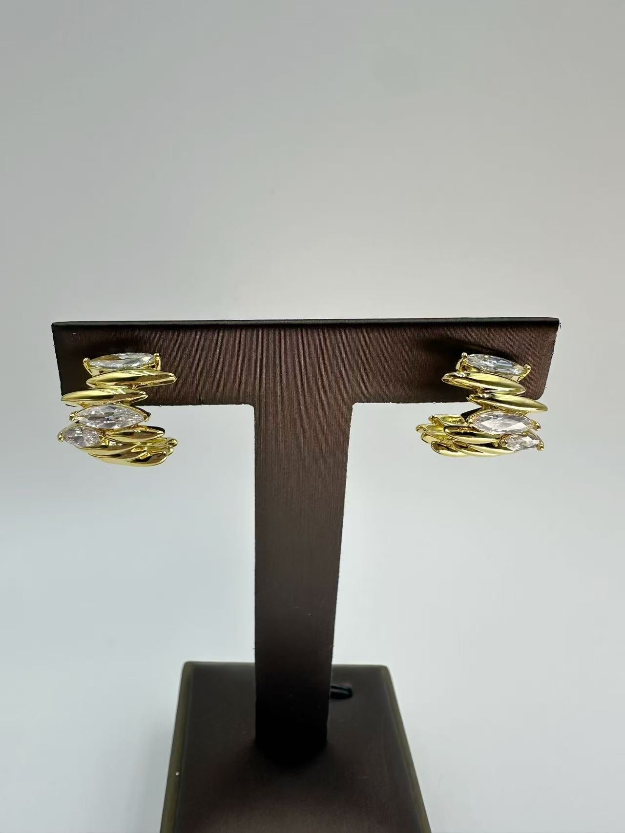 Irregular Marquise Hoop Zircon Earrings for Women – Bold, Unique, Minimalist Designer C-Shaped Studs