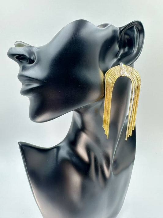 Elegant Bold Long Metal Chain Tassel Earrings – Sophisticated Minimalist Chic Statement Jewelry, Unique Designer Dangles for Women