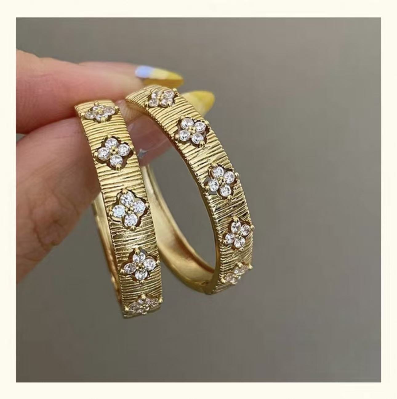 Fashionable Large Hoop Earrings with Delicate Micro Zircon Four-Leaf Clover – Elegant, Statement Light Luxury Jewelry for Women