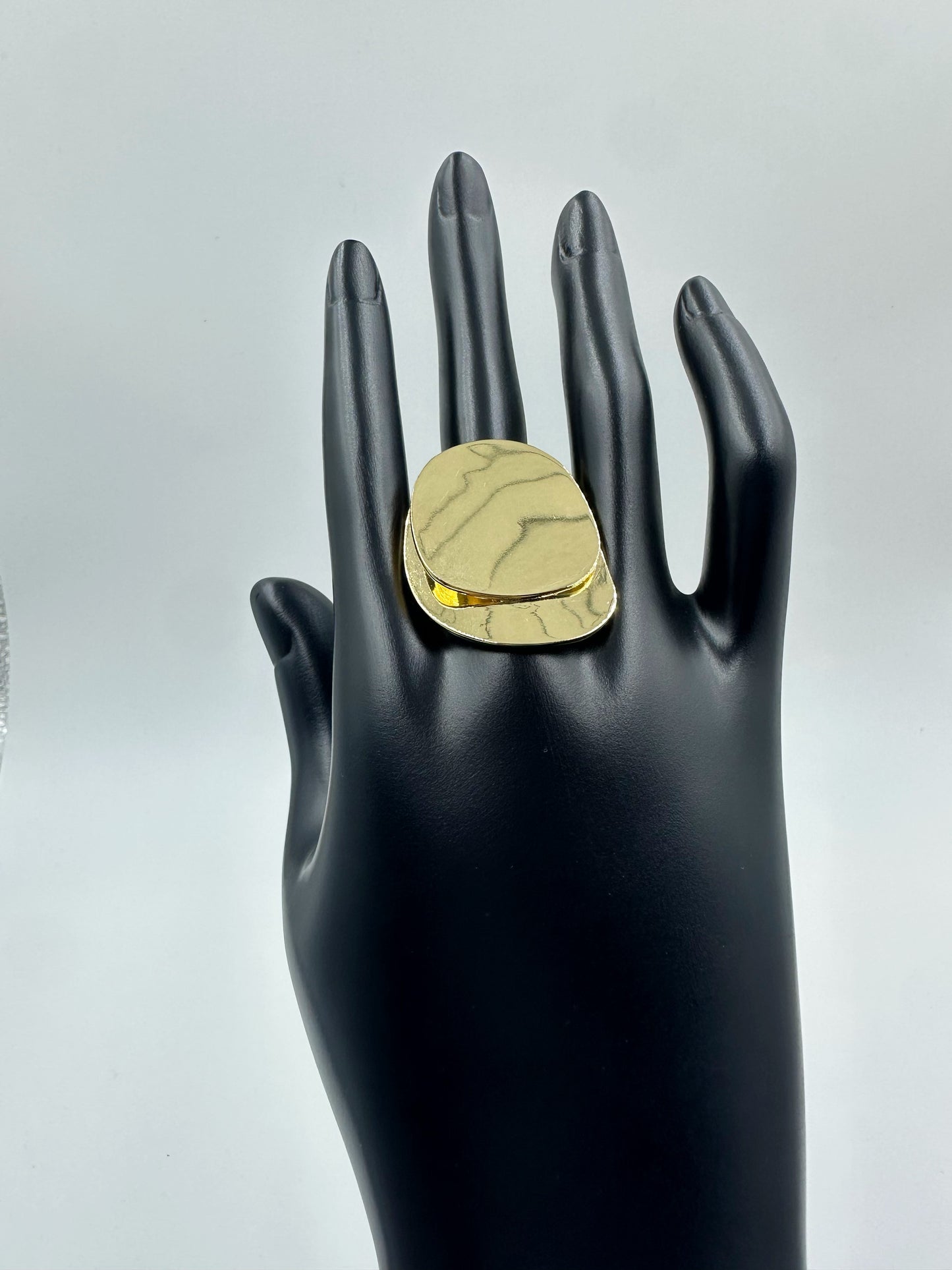 K-Gold Plated Open Bangle & Geometric Oval Ring – Sophisticated Light Luxury Jewelry Set, Bold Minimalist Design, Unique Statement Pieces