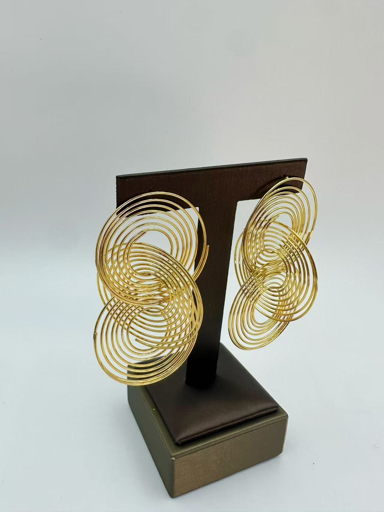 Oversized Hoop Earrings for Women – Trendy European Style, Bold Statement Earrings, Perfect for Nightclub and Party Look