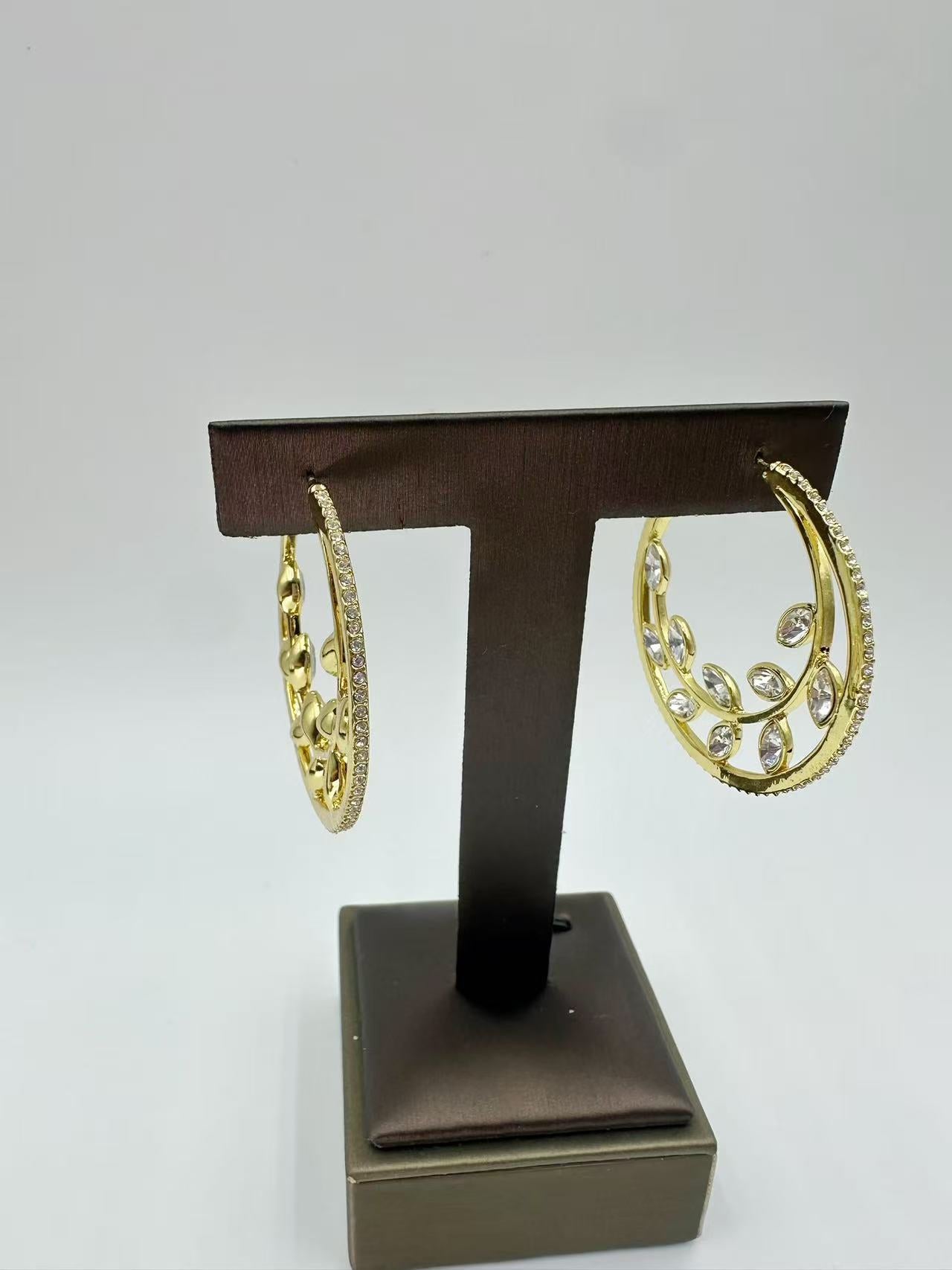 Elegant Unique Designer Hoop Earrings – Sophisticated Minimalist Stud and Clip-On Jewelry, Chic Light Luxury Accessories for Women